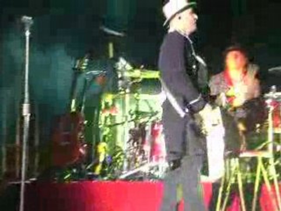 Julie Zenatti valras >> guitaristes.