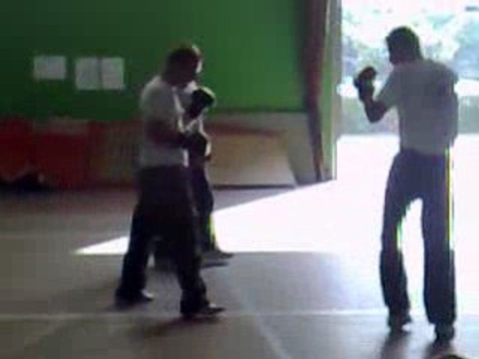 Combat Dur Krav Maga 2/2