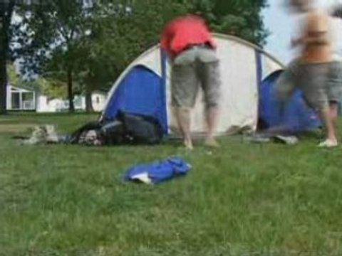 ESTI VAL - Camp 15-17 2008 - Montage tente