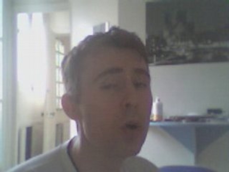 Wiwi égratigne "Mireille"