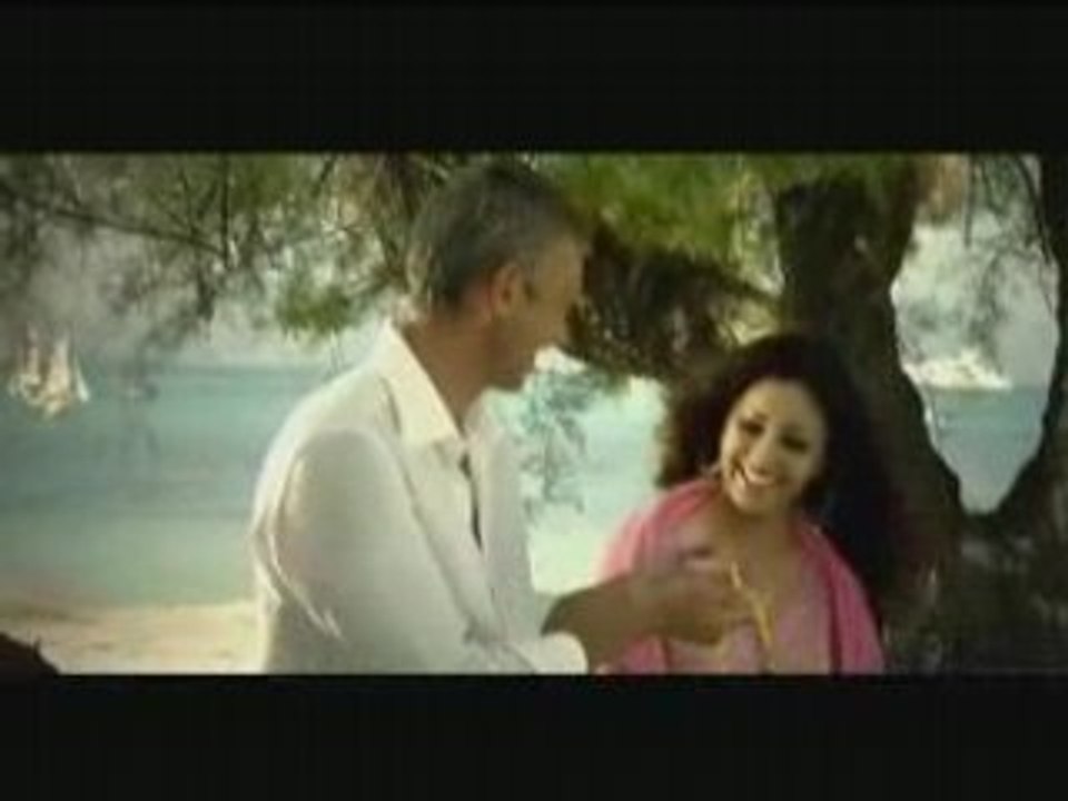 Latifa - Fel Kam Youm Elly Fato