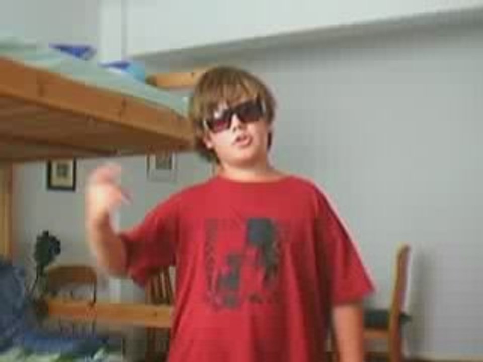 Pour moi un délire-parodie"je suis un beau gosse"