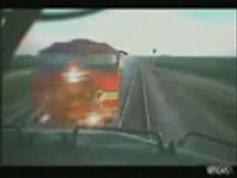 Two_trains_collide