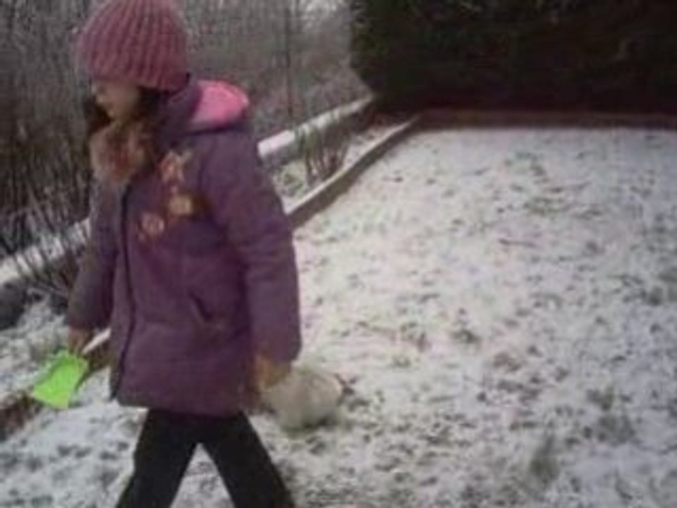 Doriane et bijou dans la neige