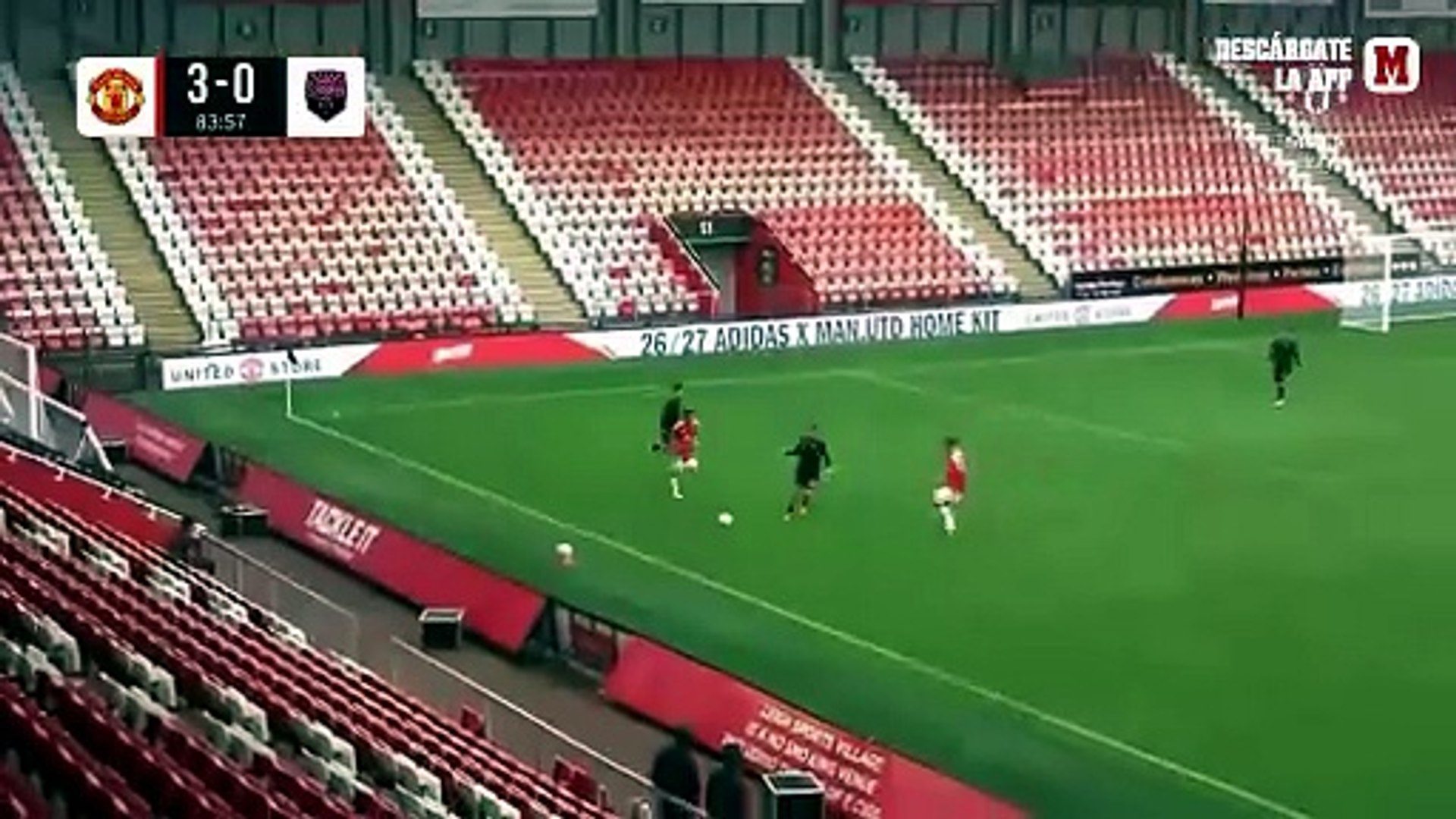 El niño maravilla del United que quiere dejar el club con 15 años y ha empezado a seguir a medio Real Madrid, a La Fábrica...