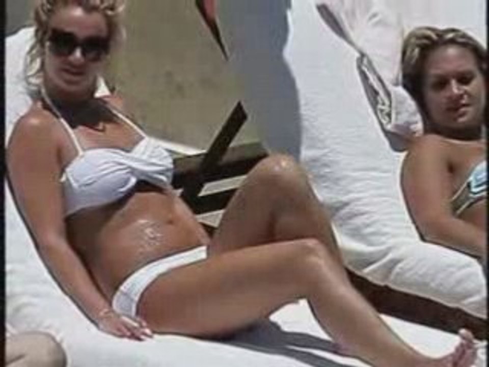 Britney In Mexico [July 2008]