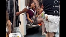Matteo del campo scherzo diarrea nel metro'