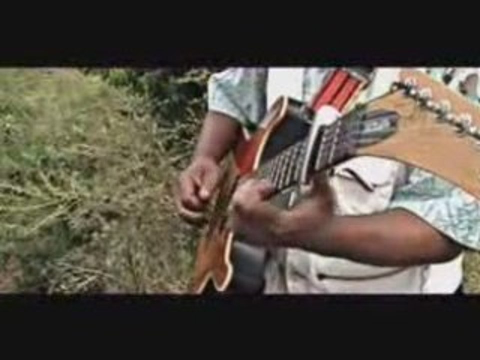 RALANTO ( aOAY A! aoay a! sipako )