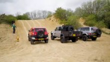 Toyota Land Cruiser OFF-ROAD BATTLE!