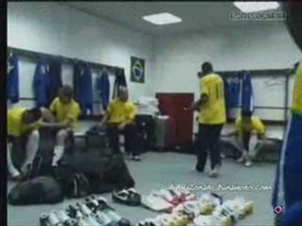 Joga bonito - team brazil before the game in the locker room