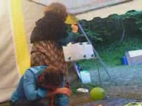 ESTI VAL - Camp 15-17 2008 - La merguez a éclaté 3