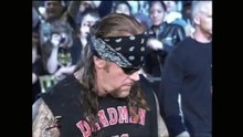 Undertaker vs Triple H vs Stone Cold Steve Austin 2 on 1 Handicap WWF Championship Match WWF_Insurrextion_UK_2001_SHD