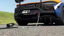McLaren vs Champagne!