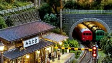 【実写AI】猫、駅長になる。鉄道模型を巡回点検する60秒
