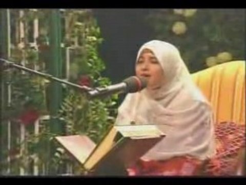 MAGNIFIQUE Récitation!! Par Sumeyye Eddeb
