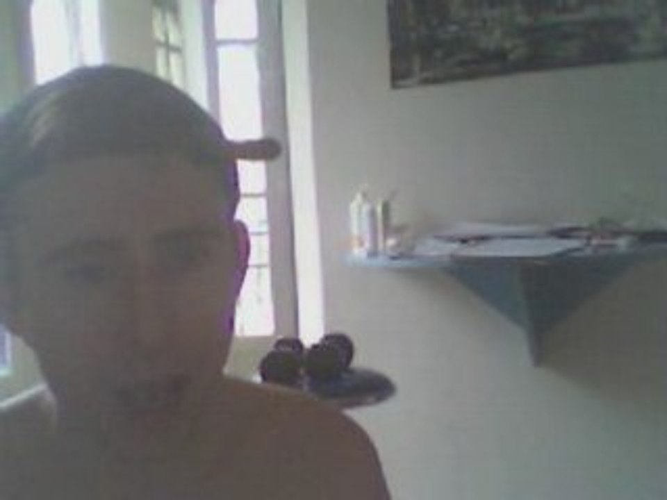 Wiwi égratigne "Le héros d'un autre"