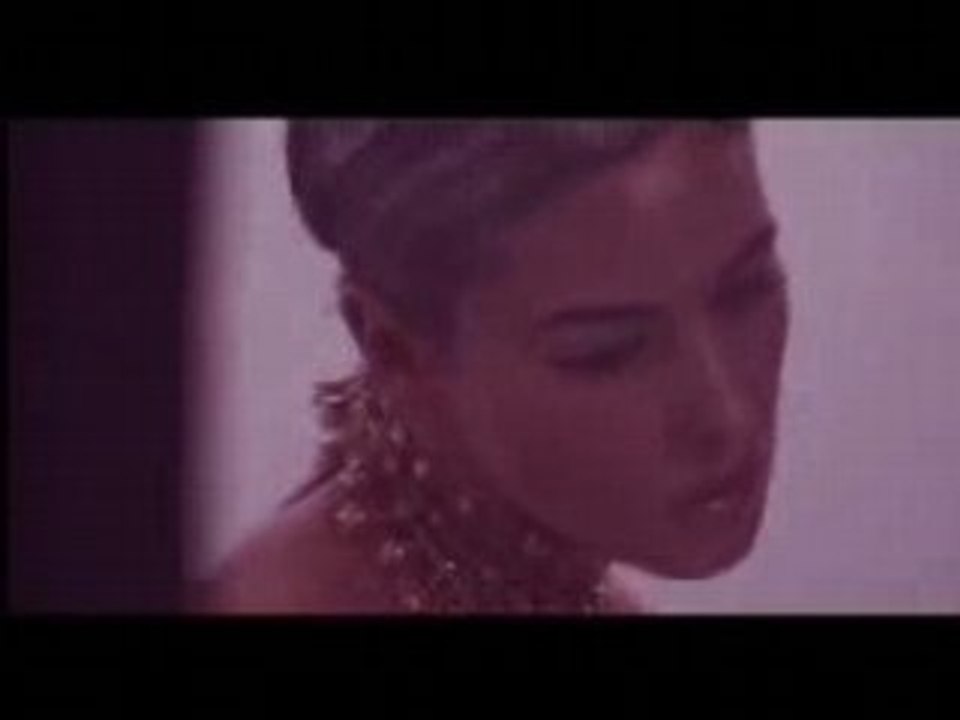 MONICA BELLUCCI