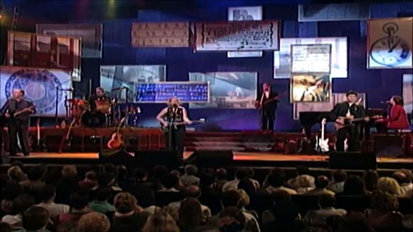MARY CHAPIN CARPENTER — He Thinks He'll Keep Her | Mary Chapin Carpenter: Jubilee · Live at Wolf Trap · 1995