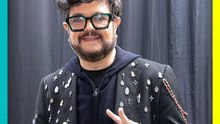 Aleks Syntek explota en pleno show del 15 de septiembre y regaña al público que lo abucheó