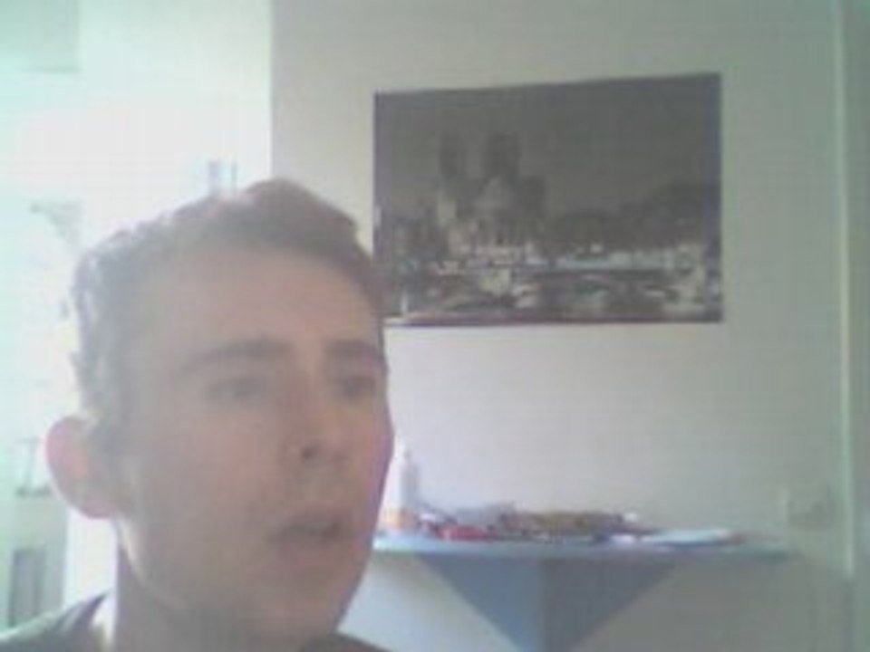 Wiwi égratigne "Lucky dom dom"