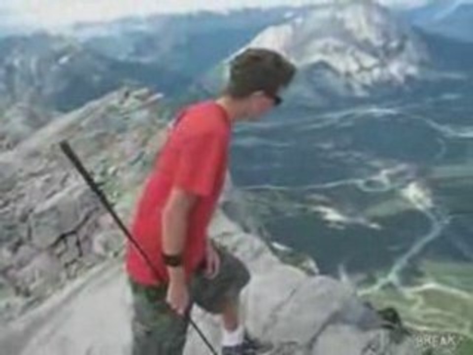 Mountain Top Golfing Backfires