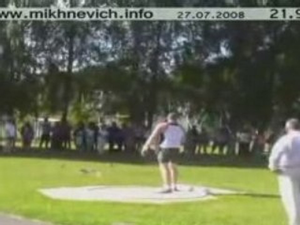 Athlé lancer poids Andrei Mikhnevich 22m00 !!!