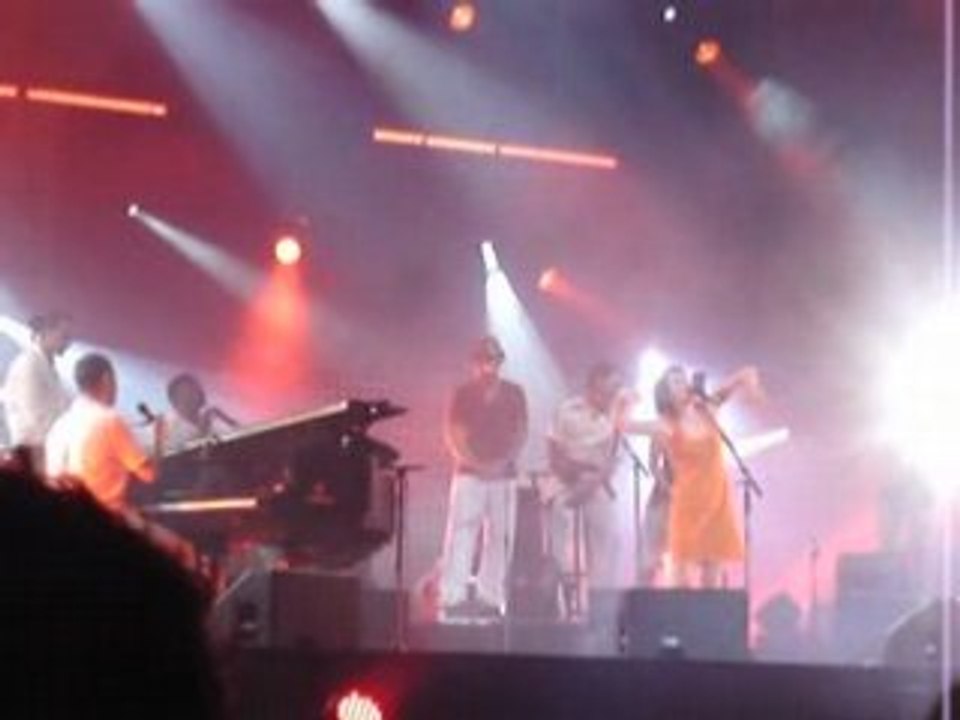 Camille - 02 - Francofolies 2008