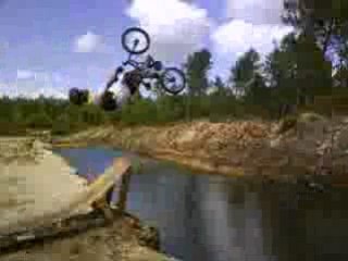 Backflip water jump Bmx Bisca