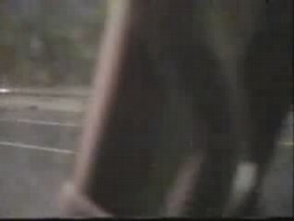 Motorcycle Wipes Out After High Speed Wheelie