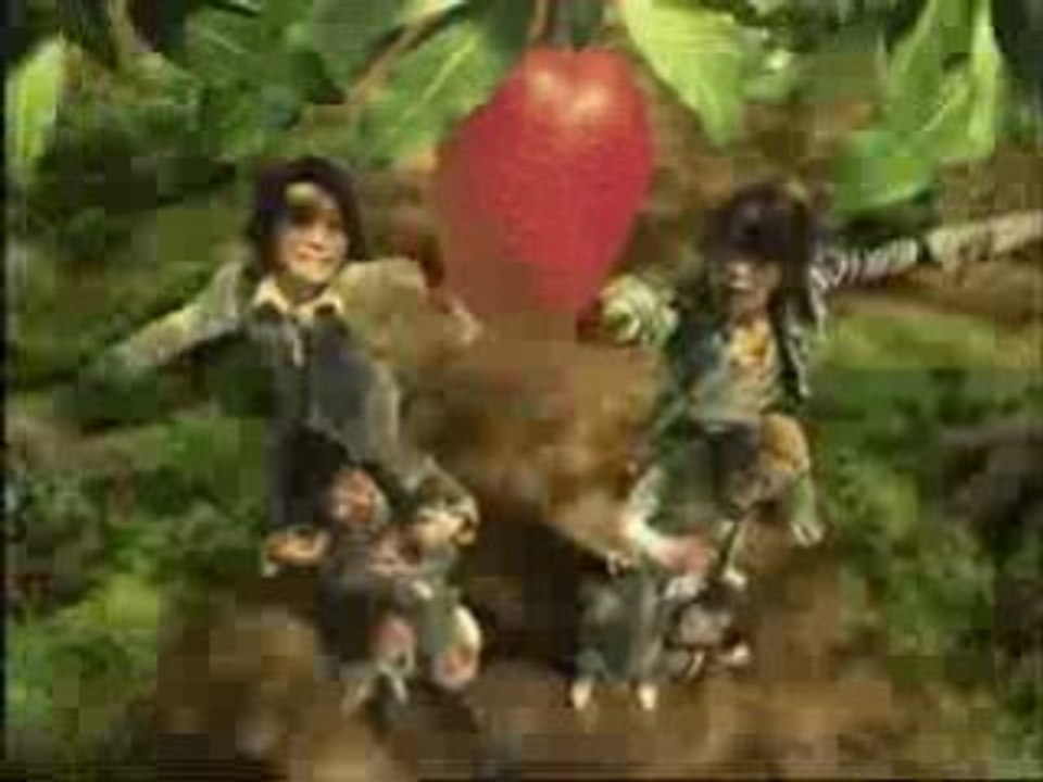 CM- KAT-TUN ROHTO Lip