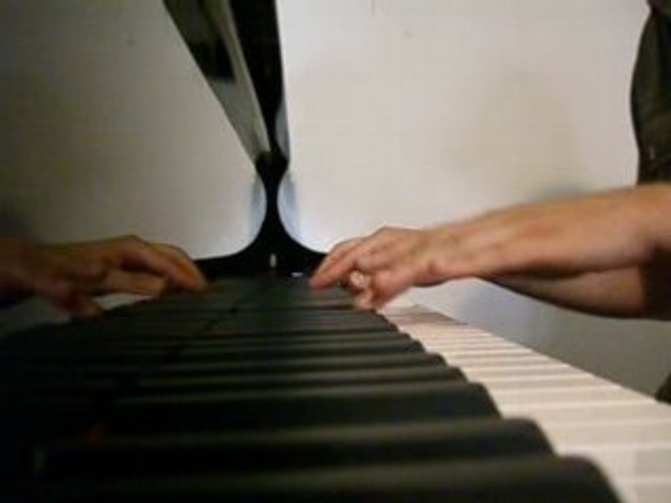 PIANO IN BUDAPEST