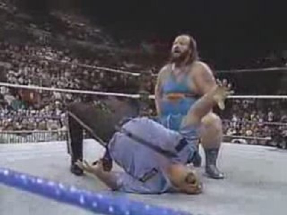 Showdown 90 Earthquake vs Bossman