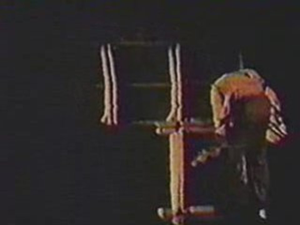 Van Halen - Eruption Guitar Solo (Fresno Ca 09-22-1978)