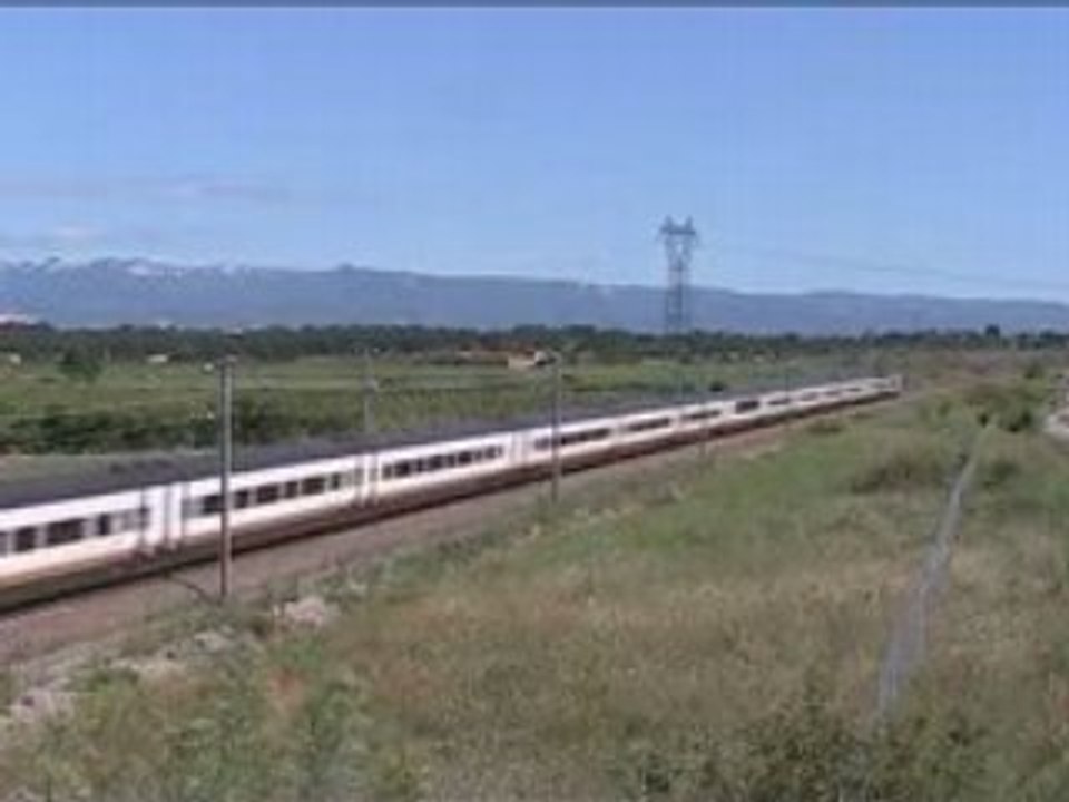 Eurostar de passage vers Chateauneuf sur Isère ( 26 )