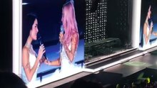 Lali Espósito Tini Stoessel en River y le dedicó un sentido mensaje: "Por las niñas que fuimos"