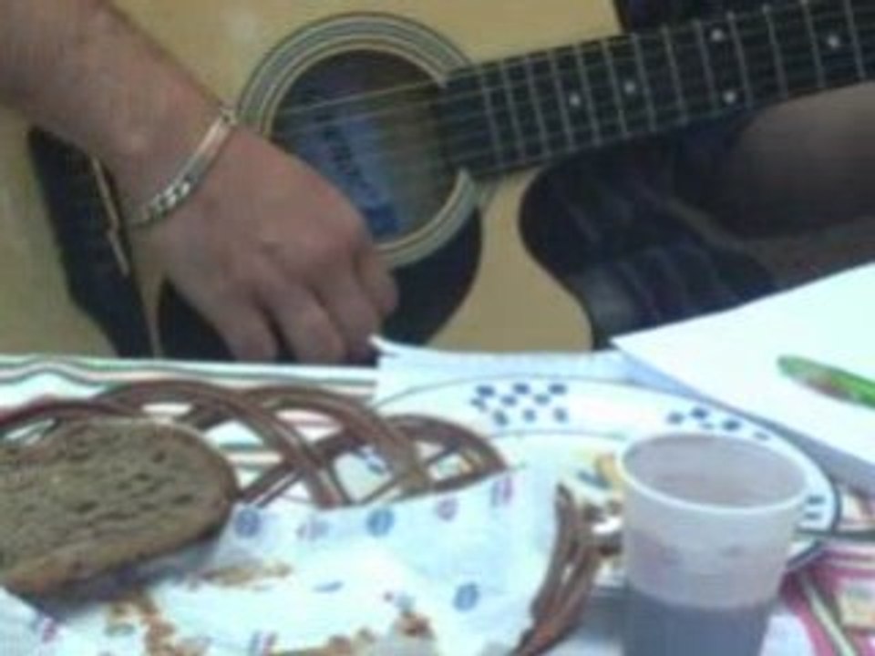 amelie poulain a la seche et accordeon