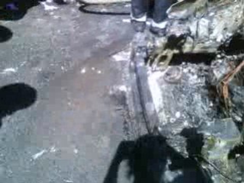 Peugeot 407 SW en feu