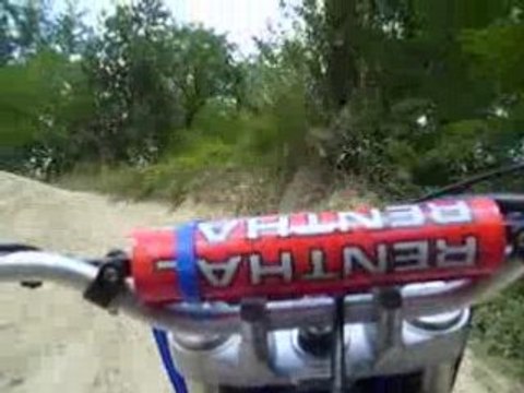 125 YZ 2001 Caméra embarquée de Lilian à Illats (33)