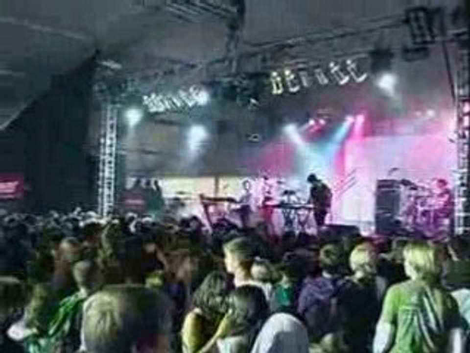 Late of the Pier - The Bears Are Coming Live @ MELT! 2008