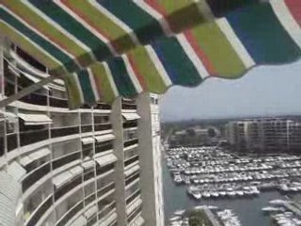 MOV05747