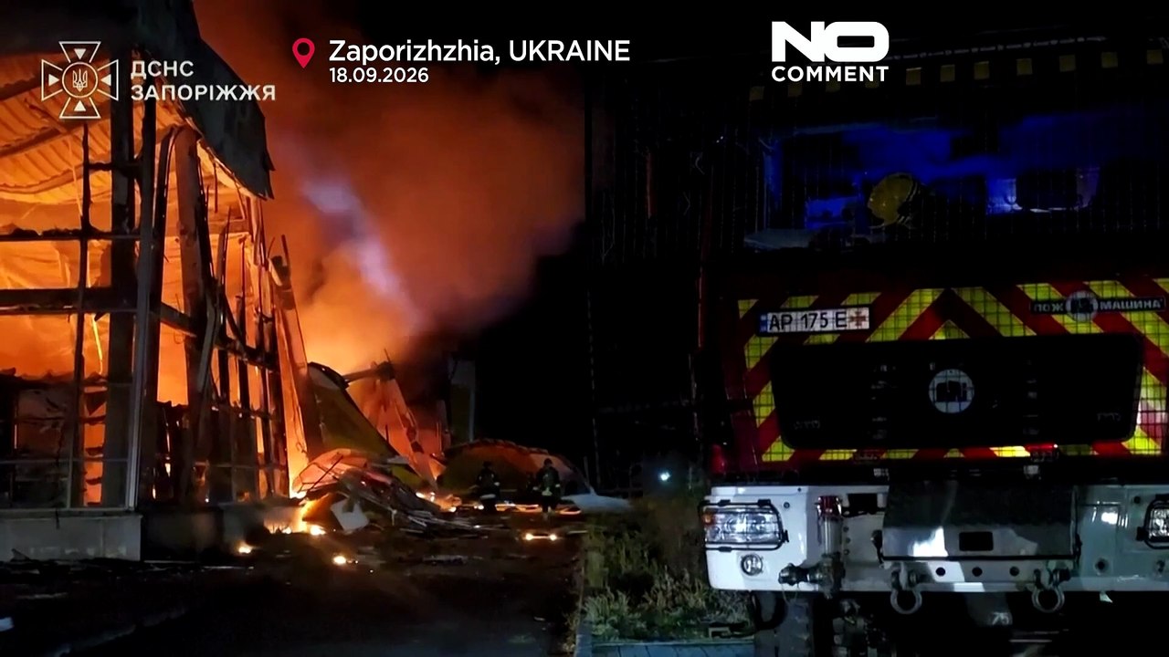 Russische drohnen zerstören einkaufszentrum in saporischschja