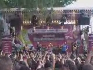 Bouteille dans ta gueule Svinkels Paris Plage 02.08.2008