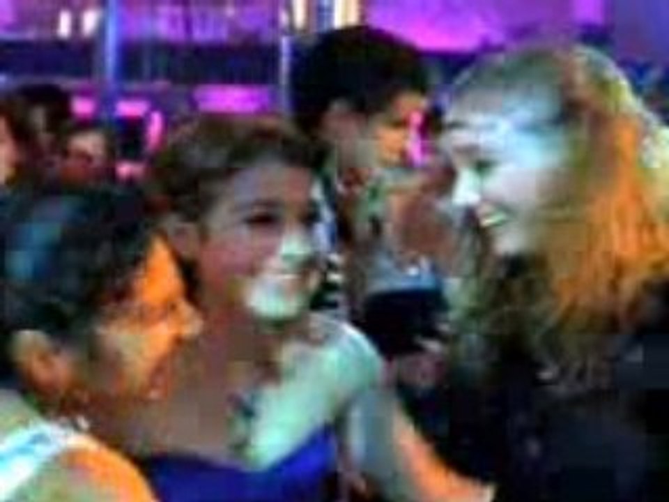 Frontalknutschen_TR_A_hi