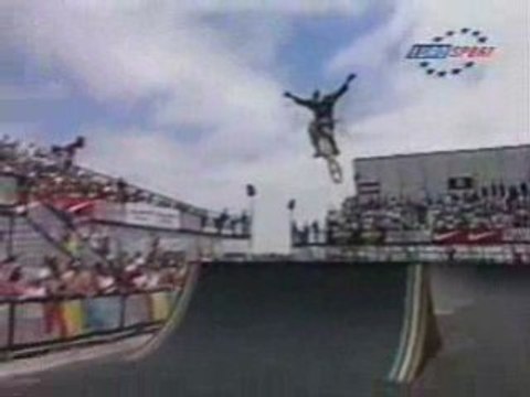 Xgames 97 BMX street Dave Voelker prelims run