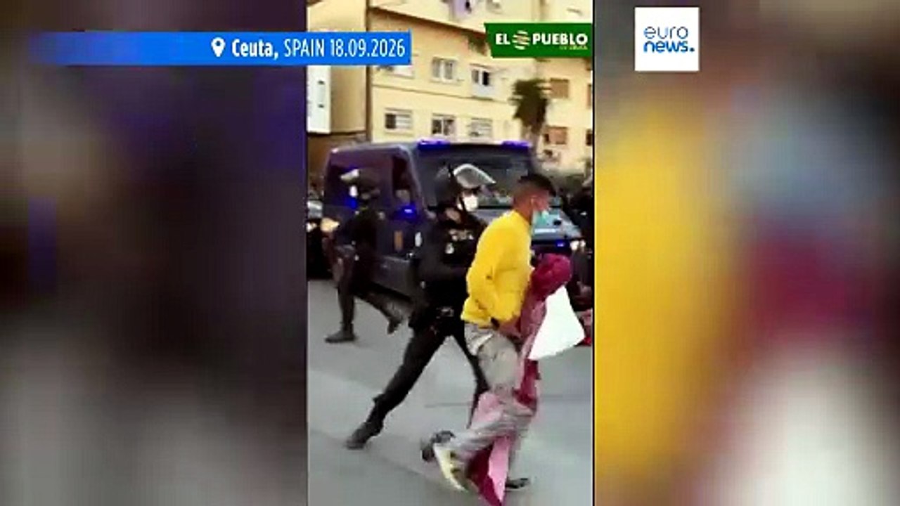 Video zeigt hunderte migranten auf dem weg zu provisorischem lager in ceuta