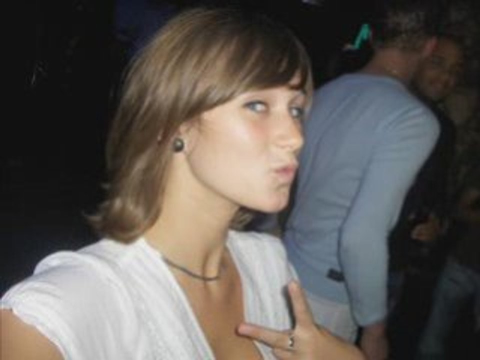 Mona julian