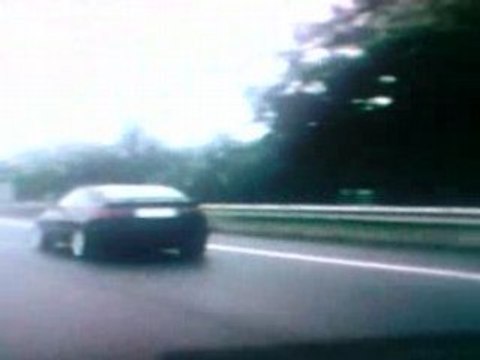 pti burn de flo et pti run de corrado Vr6 vs 205 gti rouge