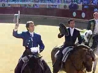 Paseo corrida à cheval Bayonne 2008 partie1