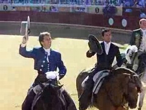 Paseo corrida à cheval Bayonne 2008 partie1