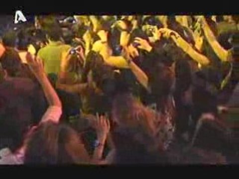 Michalis xatzigiannis - etsi se thelo - live